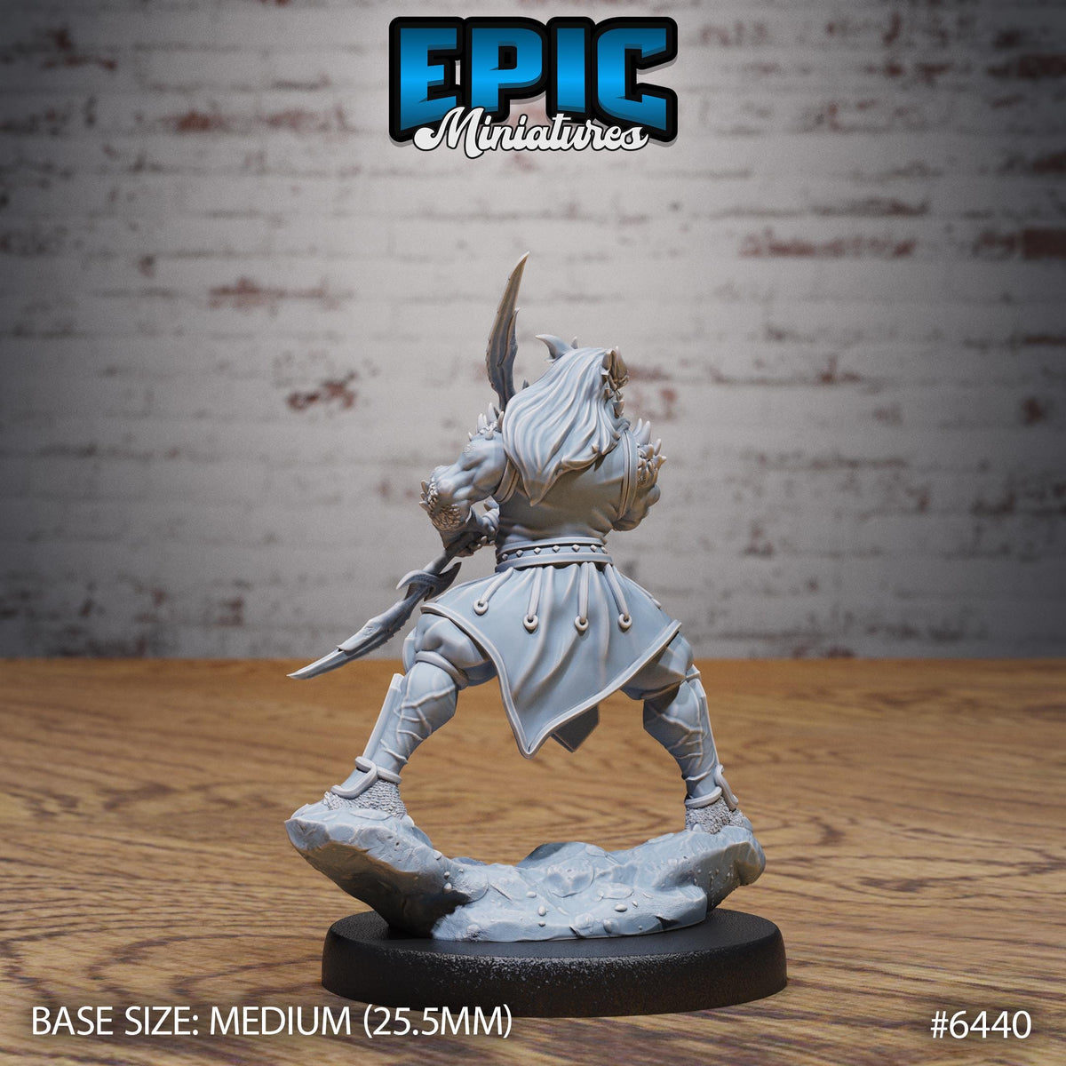 #6440 - Figurine Dragonborn Rogue Attack en résine pour JDR