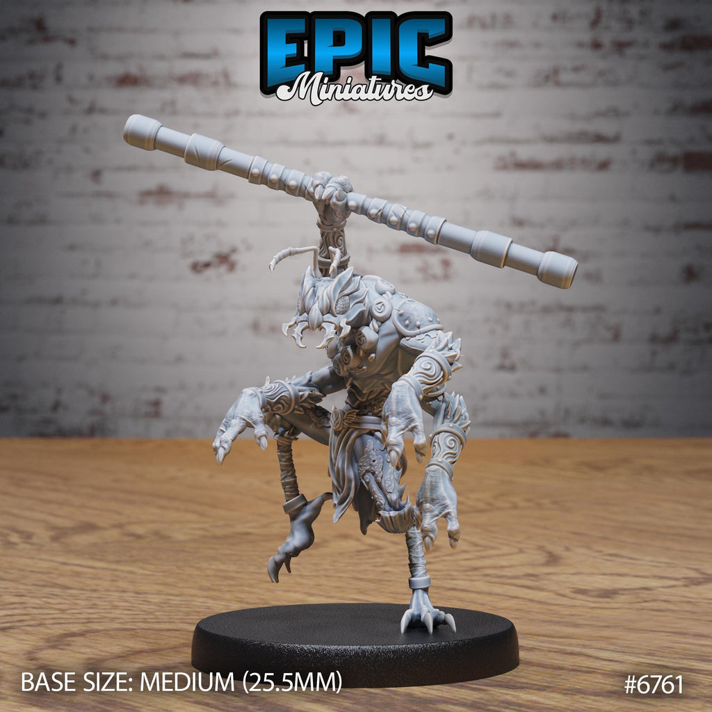 #6761 - Figurine Insectoid Monk Staff en résine pour JDR