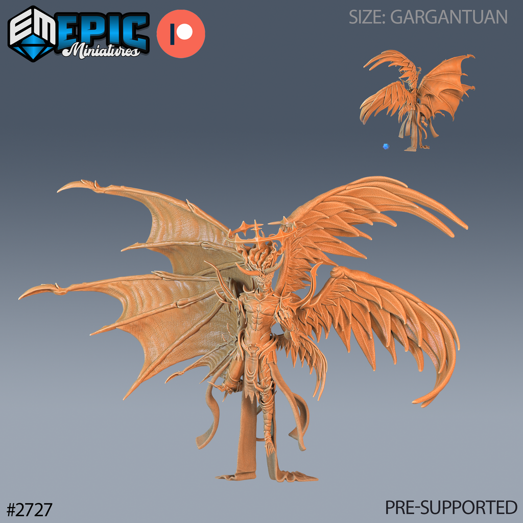 Fallen Angel, figurine d’ange déchu cornu aux quatre ailes déployées, mêlant plumes et membranes, vue de face avec une petite vue arrière
