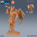 Hell Marauder Hammer, maraudeur infernal cornu aux ailes membraneuses trouées, marteau porté sur l’épaule, au-dessus d’un socle de débris, avec petite vue arrière