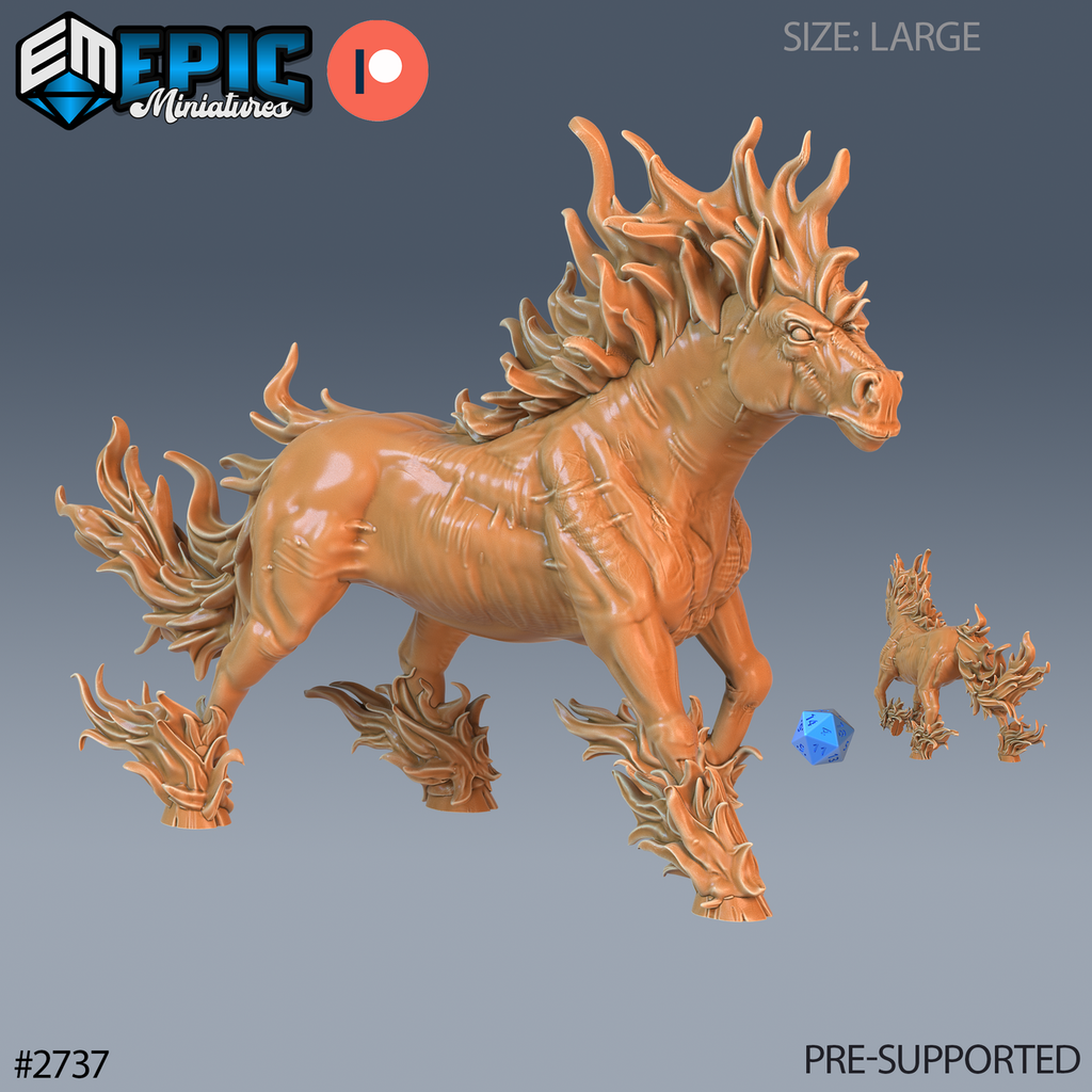 Nightmare Horse, cheval sans cavalier ni harnais, à la crinière, à la queue et aux sabots en forme de flammes, en mouvement, avec une petite vue arrière
