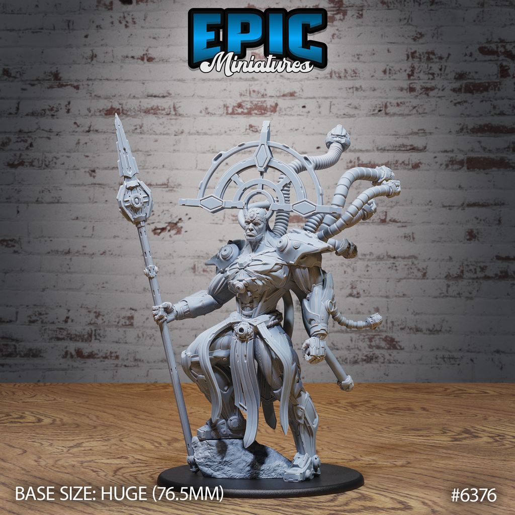 Figurine JDR Primus War Avatar, guerrier en armure avec longue lance, auréole mécanique et appendices dorsaux articulés, un pied sur un rocher