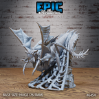 Figurine JDR Spider Dragon Web, dragon araignée descendant sur une grande toile inclinée, avec des ailes relevées et de longues pattes articulées